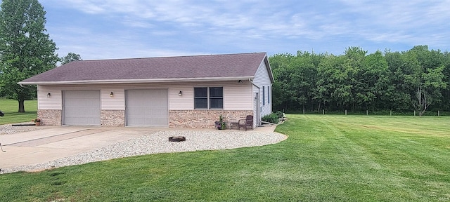 360 E 350 Rd N, Warsaw, IN 46582 - view of front of home featuring a front yard, a garage, brick siding, and roof with shingles