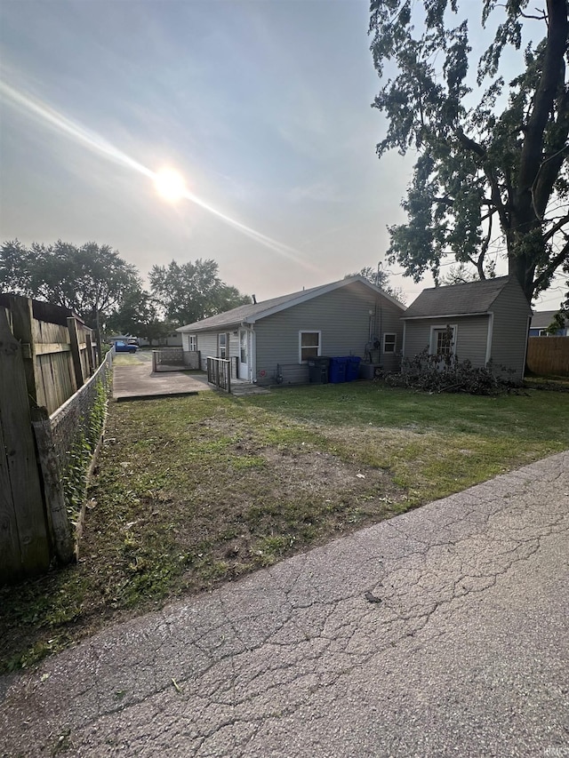 1406 N Philips St, Kokomo, IN 46901 - view of yard