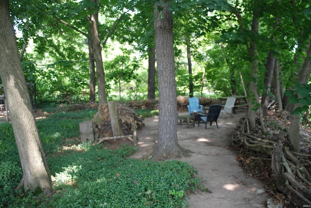 2310 Homewood Ave, Mishawaka, IN 46544 - view of yard with a patio