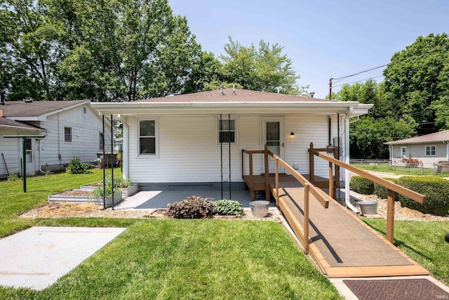 922 N Broadway St, Seymour, IN 47274 - view of front of home