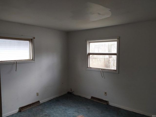 1006 W Rose St, South Bend, IN 46616 - unfurnished room featuring carpet and baseboards