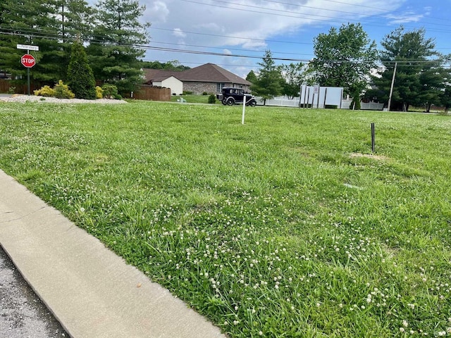 3016 Fehme Ct, Evansville, IN 47725