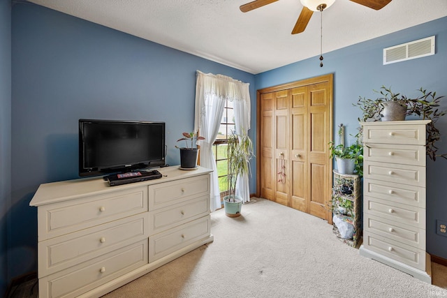 61587 Brompton Rd, South Bend, IN 46614 - carpeted bedroom featuring a closet and a ceiling fan