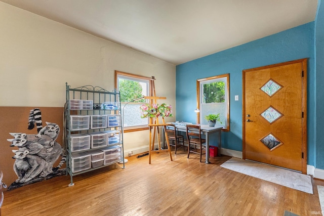 1712 High St, Fort Wayne, IN 46808 - office area with wood finished floors and baseboards