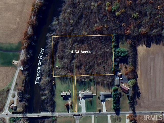 1745 E 250 N, Winamac, IN 46996