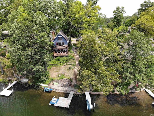 9381 E Promontory Point Dr, Syracuse, IN 46567 - aerial view of property and surrounding area featuring a large body of water