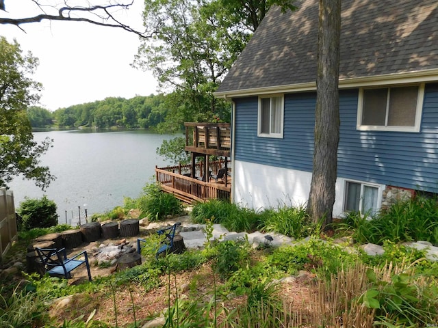 9381 E Promontory Point Dr, Syracuse, IN 46567 - dock with a deck with water view