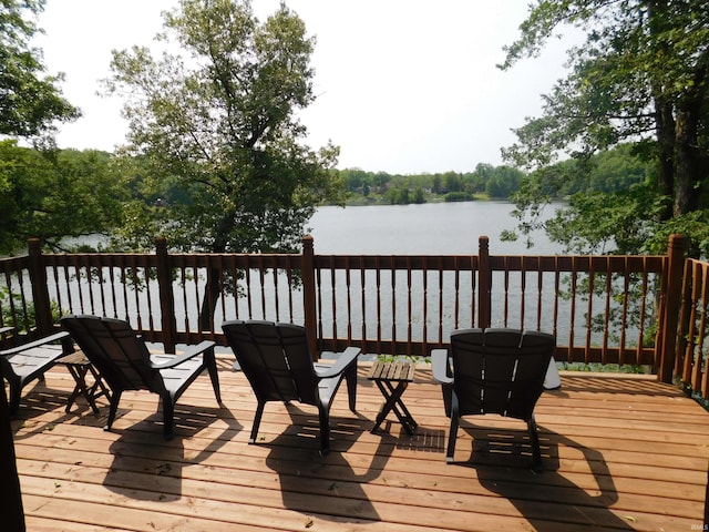 9381 E Promontory Point Dr, Syracuse, IN 46567 - deck with a water view