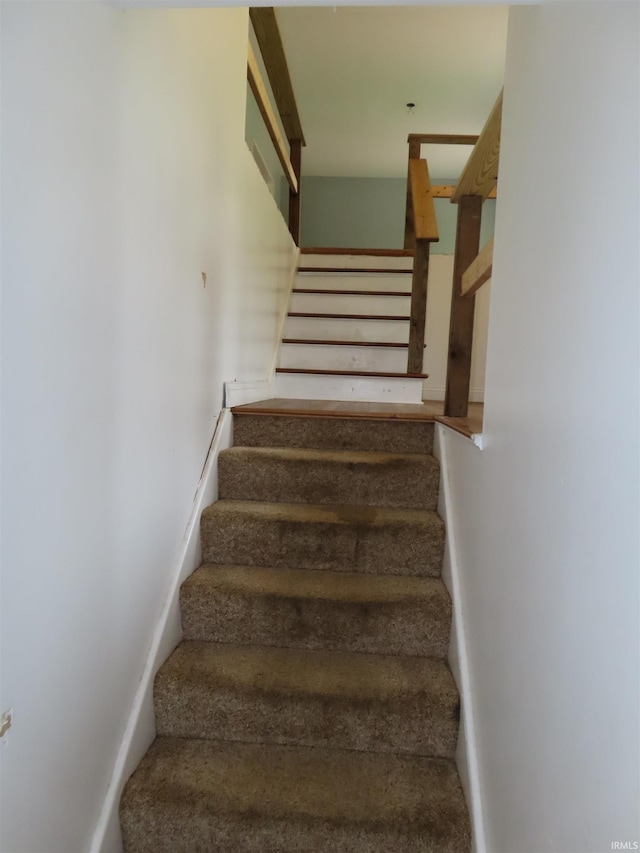 3910 Stringtown Rd, Evansville, IN 47711 - view of staircase