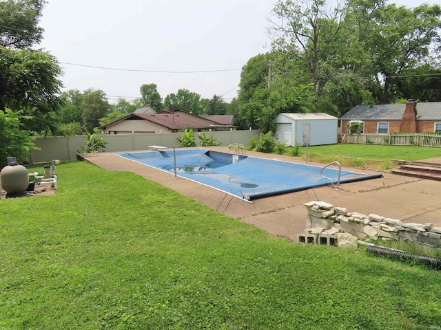 3910 Stringtown Rd, Evansville, IN 47711 - view of pool with a patio area