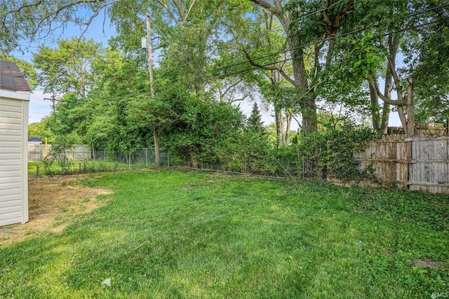 1008 Beck Ln, Lafayette, IN 47909 - view of yard