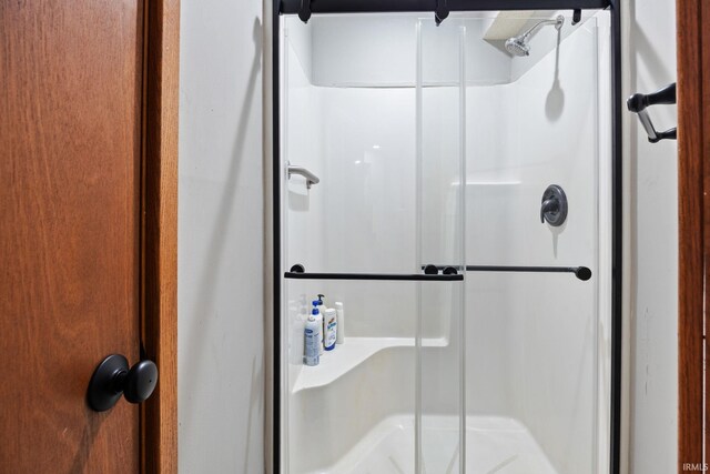411 N 400 W, West Lafayette, IN 47906 - bathroom with a stall shower