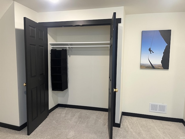 1302 Linden Ave, South Bend, IN 46628 - view of closet