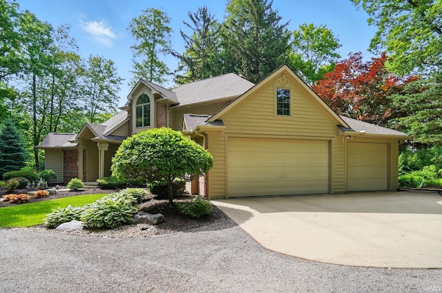 6011 W Wallen Rd, Fort Wayne, IN 46818 - view of front facade with concrete driveway