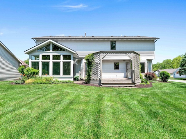 509 Water Meade Pl, Fort Wayne, IN 46825 - back of property featuring a yard
