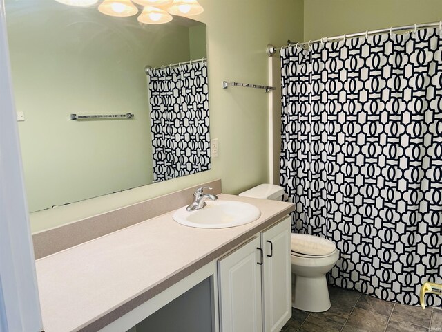 9987 Rainbow Falls Ln, Fishers, IN 46037 - full bathroom with toilet, vanity, and a shower with shower curtain