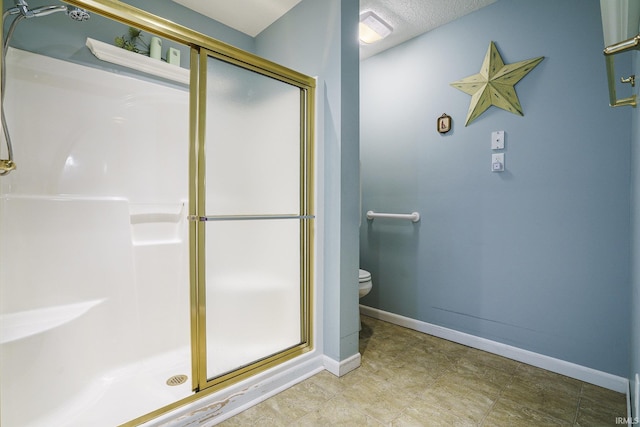 8056 E N Rd, Syracuse, IN 46567 - full bath featuring toilet, a shower stall, and baseboards