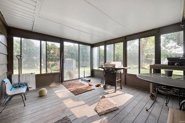 2408 W Sheffield Dr, Muncie, IN 47304 - view of sunroom / solarium