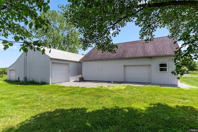 21735 Ward Rd, Woodburn, IN 46797
