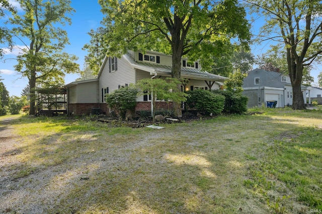6226 Wheeling Ave, Muncie, IN 47304 - view of grassy yard