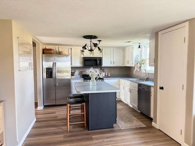 907 Sand Drift Dr, Fremont, IN 46737