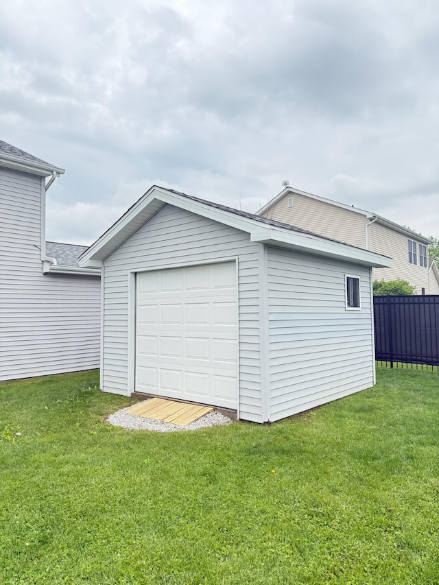 907 Sand Drift Dr, Fremont, IN 46737