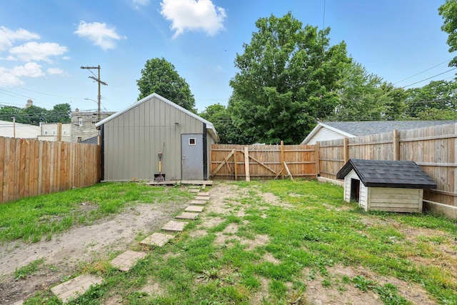 211 N Poplar St, Lagrange, IN 46761 - view of fenced backyard
