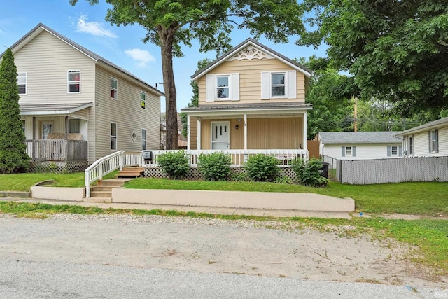 211 N Poplar St, Lagrange, IN 46761 - traditional home with a porch