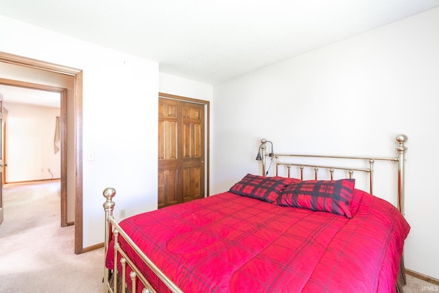 8816 Beacon Woods Pl, Fort Wayne, IN 46804 - carpeted bedroom featuring baseboards