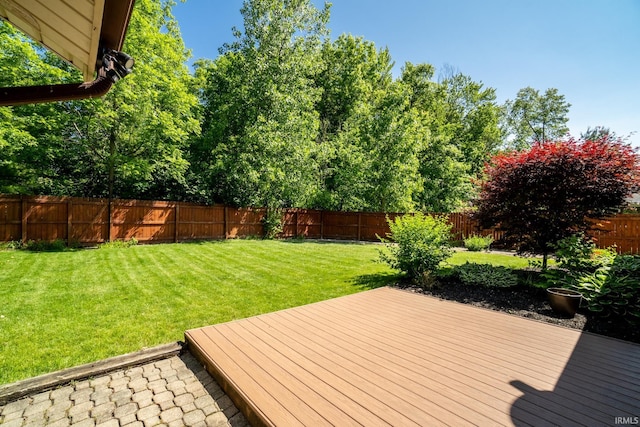 8816 Beacon Woods Pl, Fort Wayne, IN 46804 - view of deck