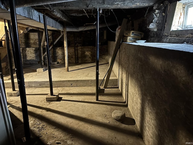 4026 S Lafayette St, Fort Wayne, IN 46806 - view of basement