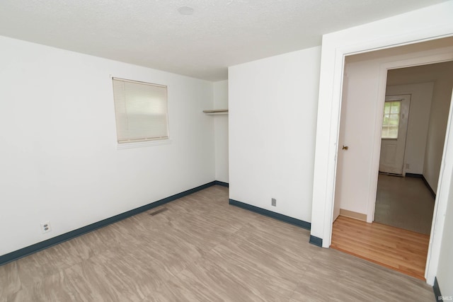 27672 Plainfield Dr, Elkhart, IN 46514 - unfurnished room featuring baseboards