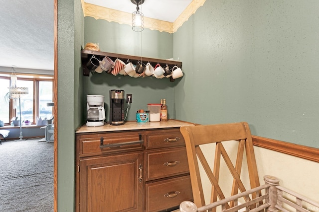 332 W Tyland Blvd, New Haven, IN 46774 - bar area with carpet floors