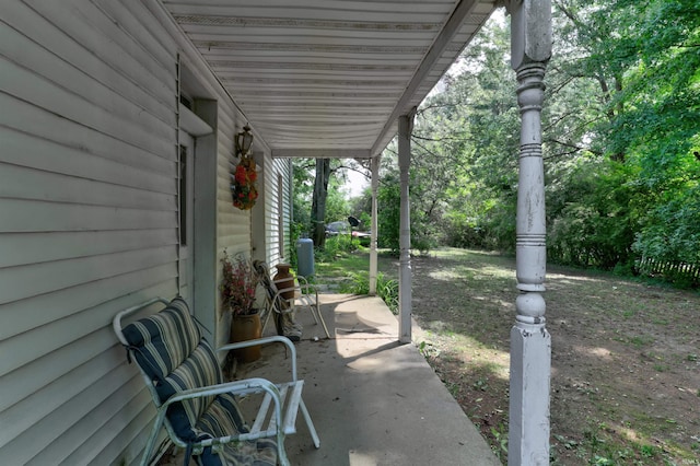 9469 W Sinclair Rd, Birdseye, IN 47513 - view of patio / terrace