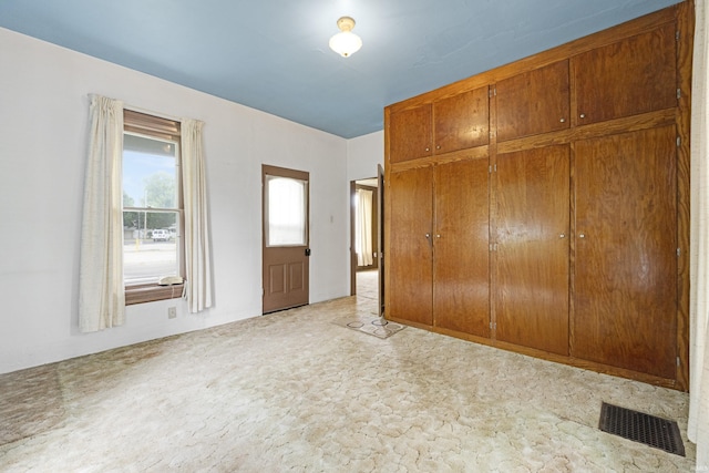 1202 S Van Buren St, Auburn, IN 46706 - unfurnished bedroom featuring carpet and a closet