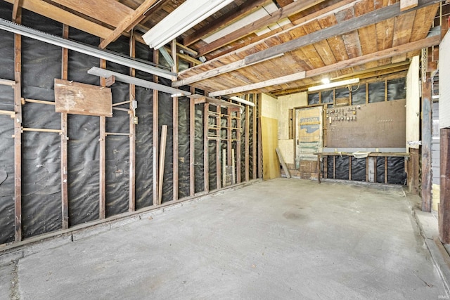 1202 S Van Buren St, Auburn, IN 46706 - view of below grade area