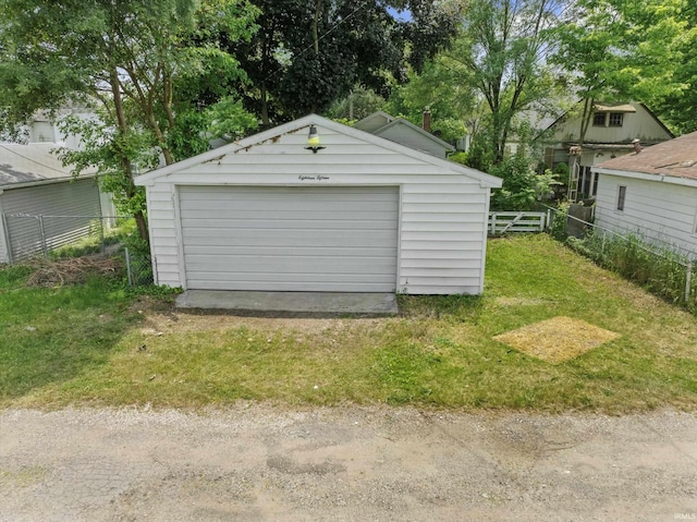 1815 E Bowman St, South Bend, IN 46613 - view of detached garage