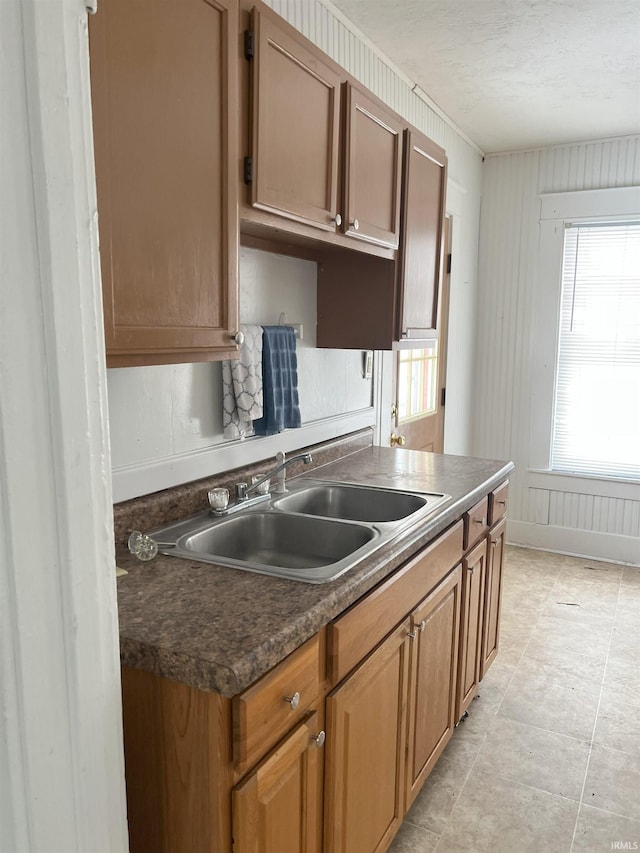 1118 N Webster St, Kokomo, IN 46901 - kitchen with a sink and dark countertops
