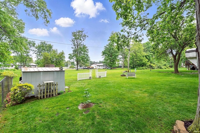 6916 Woodtrail Ct, Fort Wayne, IN 46835 - view of yard