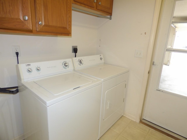 8202 Red Shank Ln, Fort Wayne, IN 46825 - laundry room featuring independent washer and dryer and cabinet space