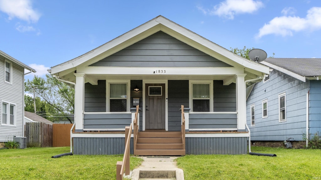1833 3rd St, Fort Wayne, IN 46808 - view of front facade with a porch and central AC unit