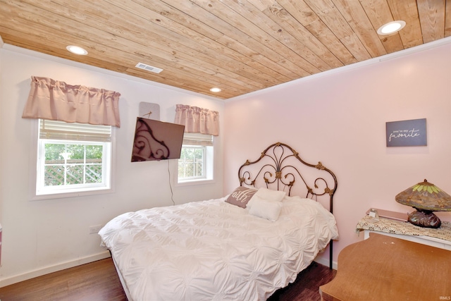 8020 N W Shafer Dr, Monticello, IN 47960 - bedroom featuring wooden ceiling, multiple windows, recessed lighting, wood finished floors, and baseboards