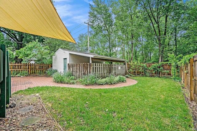 531 W Angela Blvd, South Bend, IN 46617 - view of yard featuring a patio area
