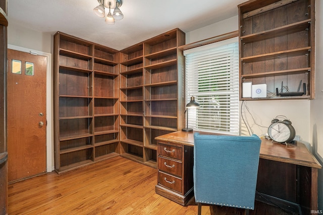 531 W Angela Blvd, South Bend, IN 46617 - home office with light wood-type flooring and healthy amount of natural light