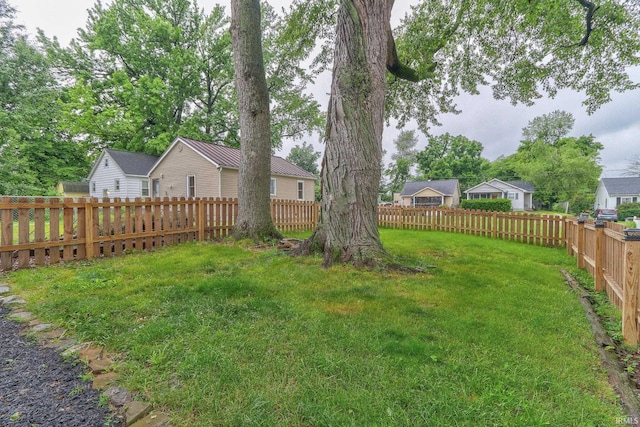 14 S Villa Dr, Evansville, IN 47714 - view of yard