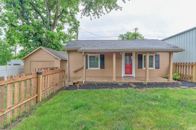 14 S Villa Dr, Evansville, IN 47714 - view of front facade with a garage and roof with shingles