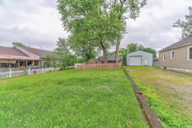 14 S Villa Dr, Evansville, IN 47714 - view of yard with a garage, an outdoor structure, and driveway