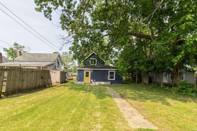 1026 S 35th St, South Bend, IN 46615 - view of yard