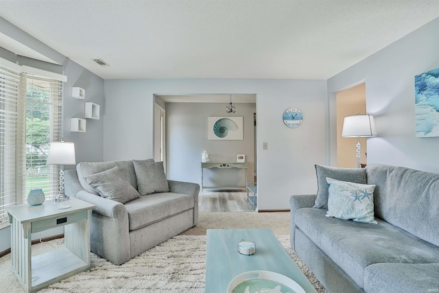 1402 Ivy Ct, North Manchester, IN 46962 - living area with light carpet and baseboards