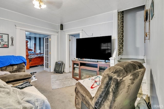 1226 Kinyon St, South Bend, IN 46616 - living area featuring carpet flooring
